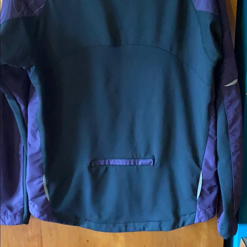 Sugoi Biking Jacket - image 4